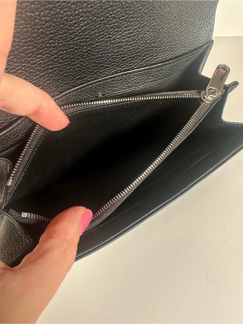 Louis Vuitton includes coa